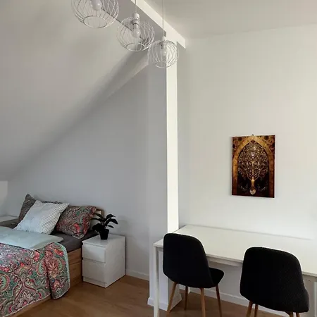 Cozy Praga Pge Stadion Varşova