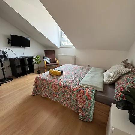 Cozy Praga Pge Stadion * Varsavia